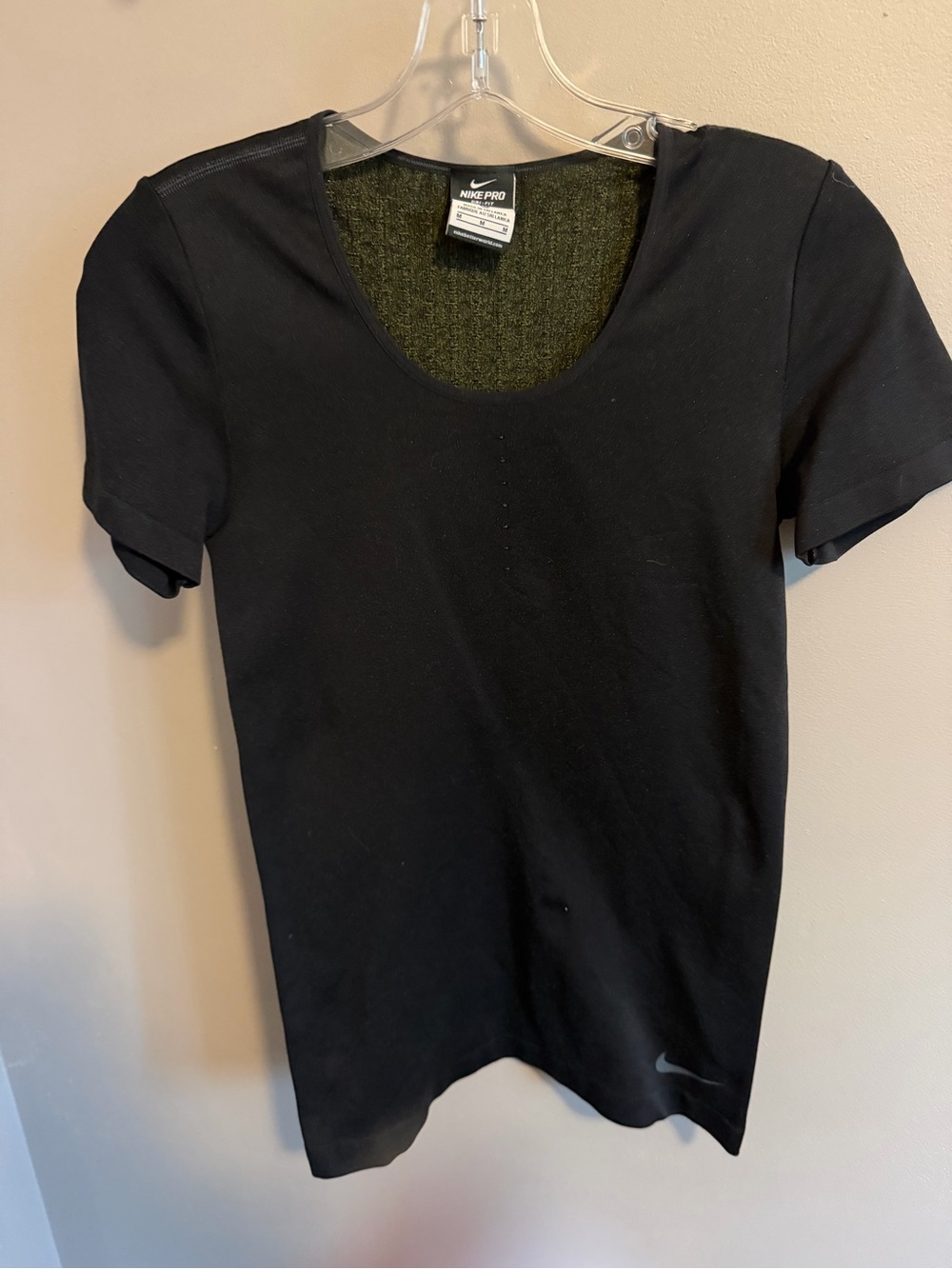 Nike Pro Dri-FIT Black Compression Short Sleeve Workout Top M
